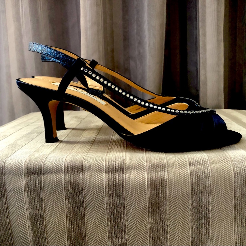 Navy satin heels - Picture 2 of 6